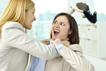 Фотография к новости: Избитая на работе астанчанка подала в суд  