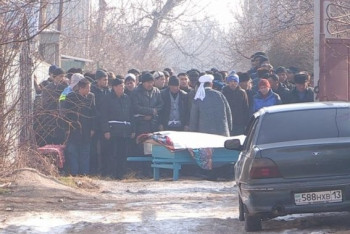 Фотография к новости: Повесившийся в Шымкенте подросток оставил предсмертную записку  