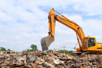 Фотография к новости: Президент о сносе старых домов: это вопрос здоровья населения