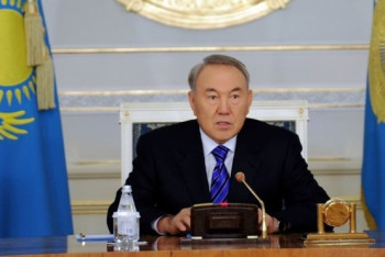 Фотография к новости: Назарбаева хотят наделить полномочиями пожизненного председателя Совбеза РК