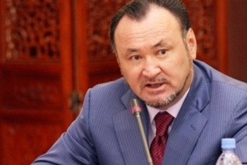 Мухтар Кул-Мухаммед зарегистрирован депутатом Сената - ЦИК