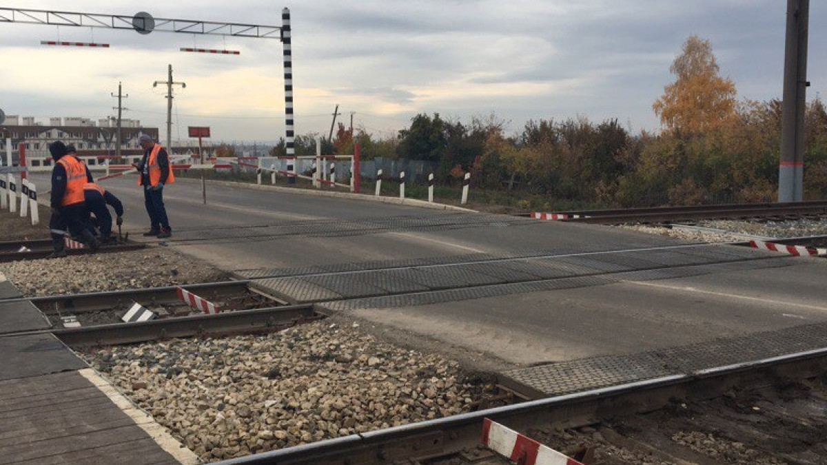 Отрезанными от мира оказались жители шымкентского поселка Достык