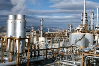 В Павлодаре потушили пожар на НПЗ