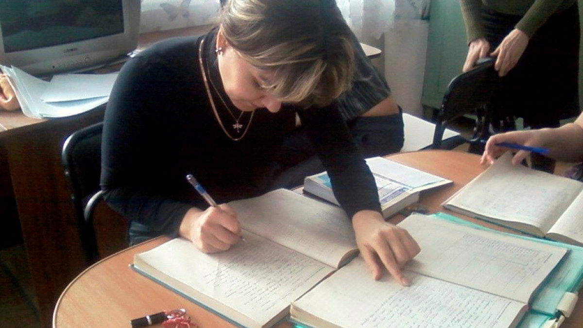 Планшеты вместо классных журналов внедрят в школах Кызылординской области