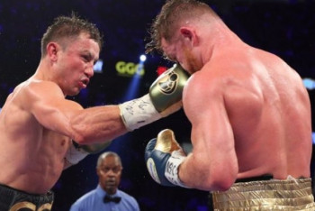 Фотография к новости: Какого размера ринг подойдет для реванша Головкин-Альварес, рассказал эксперт 