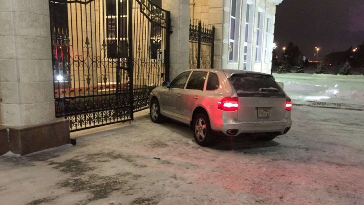 из социальных сетей