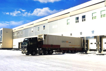 Первые 260 тонн мандаринов прибыли железной дорогой из Пакистана в Астану 