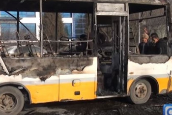 Фотография к новости: Автобус с пассажирами загорелся в Шымкенте