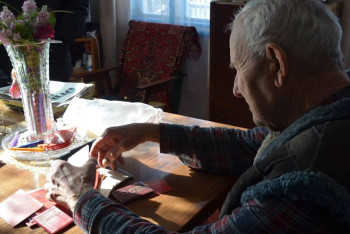 Фотография к новости: Медали украли у ветерана труда в Алматинской области