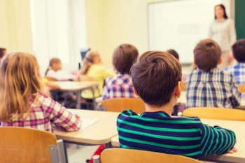 Фотография к новости: Избитые матерью и сестрой школьника педагоги заявили в полицию