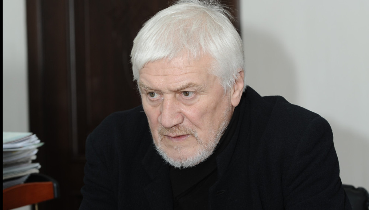 Литовский режиссер поставит пьесу Горького в Астане