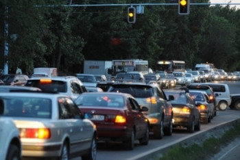 Фотография к новости: Сколько алматинцы потратили на блатные номера, рассказали в полиции