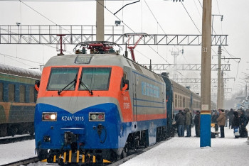 Фотография к новости: КТЖ готов выделить дополнительные вагоны для перевозки пассажиров