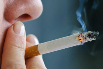 Фотография к новости: Курящих на работе чиновников накажут в Семее