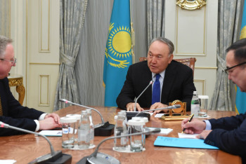 Фотография к новости: Назарбаев обсудил предстоящий визит в США с американским послом 