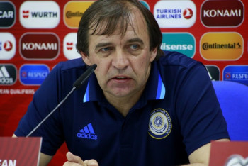 Фотография к новости: Тренер сборной Казахстана по футболу подал в отставку 