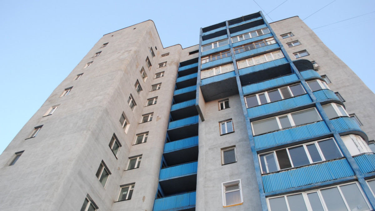 автора