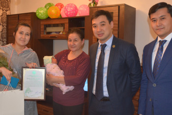 Фотография к новости: Первые «проактивные» дети появились в Казахстане 