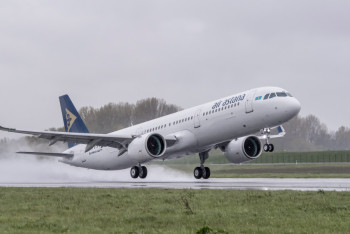 Авиалайнер нового поколения приобрела «Эйр Астана»