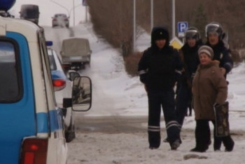 Полицейские задержали мужчину, «заминировавшего» банк в Темиртау