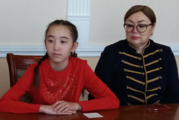 Фотография к новости: Шефство над сиротами взяли чиновники и депутаты  в Актобе