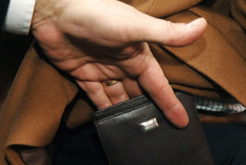 Фотография к новости: Где лучше прятать деньги от карманников, посоветовала полиция Астаны