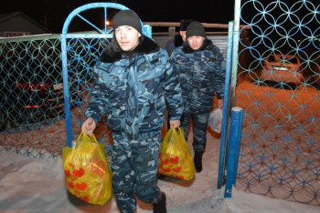 Полицейские провели новогодний корпоратив для бездомных СКО