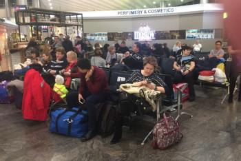 Фотография к новости: Сотни человек застряли на двое суток в аэропорту Караганды