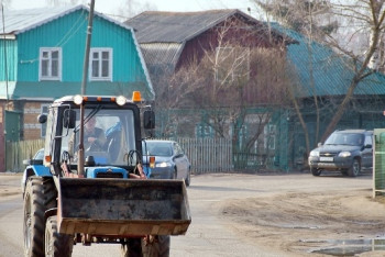 Фотография к новости: Оралман из Китая на тракторе приехал в Павлодарскую область