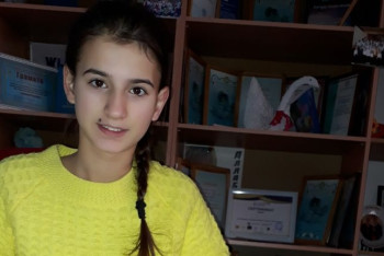 Фотография к новости: Юная актюбинка из детдома представит Казахстан на шоу «Ты супер!»