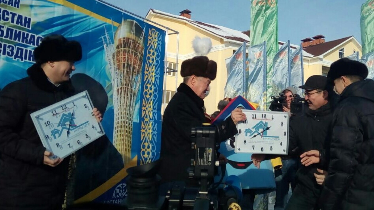 80  семей получили  квартиры в новом жилом комплексе в Актобе