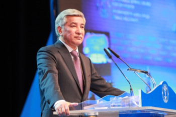 Фотография к новости: Имангали Тасмагамбетова наградил МИД России