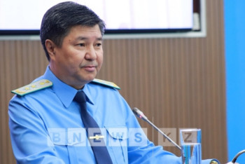 Фотография к новости: Жакип Асанов назначен председателем Верховного суда