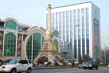 Фотография к новости: Власти Алматы назначили ответственных за переименование улицы Фурманова