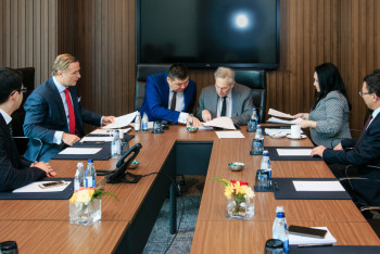 Фотография к новости: NASDAQ стал акционером биржи в Астане