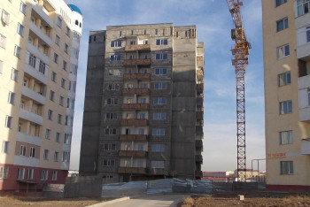 Фотография к новости: Тела четырех человек найдены в шымкентской многоэтажке 