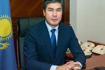 Фотография к новости: Исекешев поздравил астанчан с днем переноса столицы