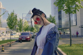 Фотография к новости: Клип Ерке Есмахан стал самым популярным в казахстанском YouTube