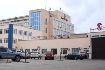 Аналоги брендовых батончиков будет выпускать костанайская фабрика «Баян-Сулу»