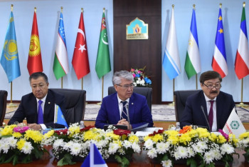 Фотография к новости: Тюркам необходимо взаимосотрудничество для сохранения нацкода - Туймебаев