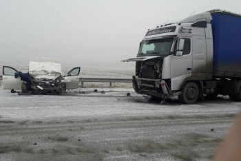 Фотография к новости: Четыре человека погибли в один день на трассе в Мангистау 