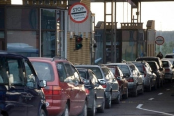 Фотография к новости: На границе с Кыргызстаном во много раз сократилось число простаивающих машин – КИСИ