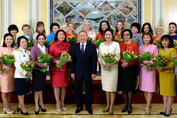 Фотография к новости: Как работает подаренный Назарбаевым оберег, рассказала бизнесвумен из СКО