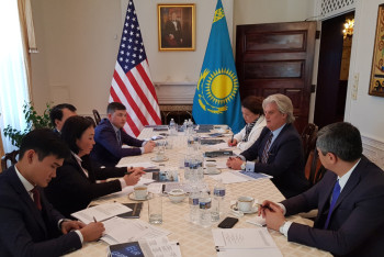 Фотография к новости: США предлагают Казахстану активно вовлекать НПО в антикоррупционную политику