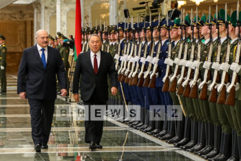 Фотография к новости: Опубликовано видео официального визита Назарбаева в Беларусь
