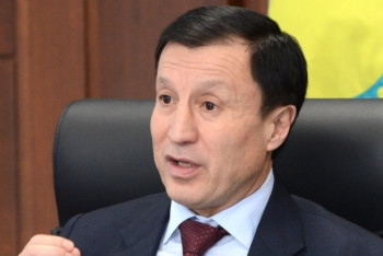 Фотография к новости: О тревоге за обороноспособность Казахстана рассказал Джаксыбеков в фильме о Кыргызстане