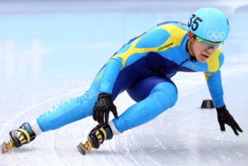 Фотография к новости: Казахстанские шорт-трекисты получили 10 олимпийских лицензий