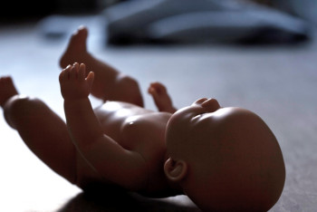 Фотография к новости: Убил детей из-за белой горячки - отец найденных в холодильнике близнецов 