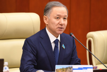 Фотография к новости: Усилить работу по возврату долгов Казахстану призвал Нигматулин