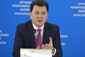 Фотография к новости: Карин: Пока Атамбаев занимается популизмом, в стране нарастает религиозный радикализм